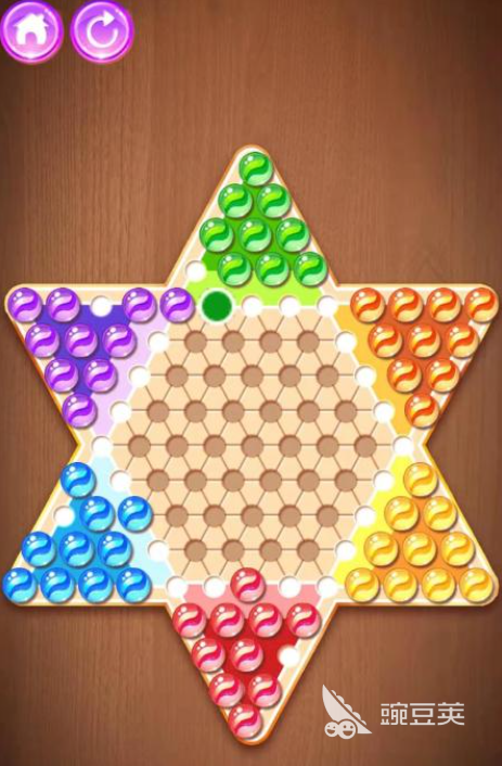 2025年适合三个人玩的室内游戏分享:轻松有趣的3人互动选择