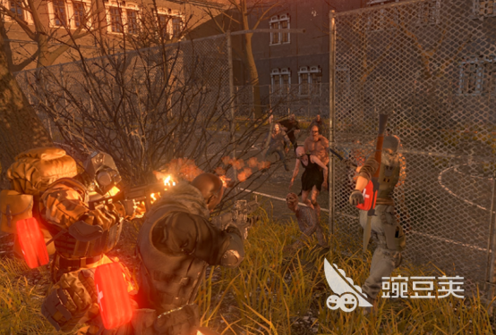 2025高经典丧尸生存射击游戏手机版分享：口碑好、更新快、玩法丰富的火爆的选择