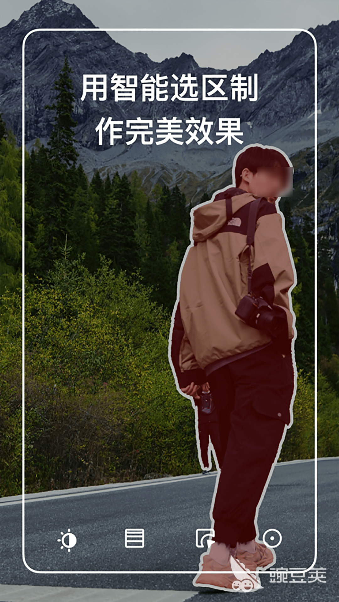 图片变清晰的不用钱软件分享 2024高清修复工具实测对比