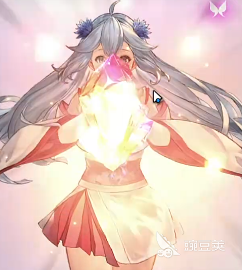 火线战姬凤凰 火线战姬凤凰角色背景与技能特点详解截图