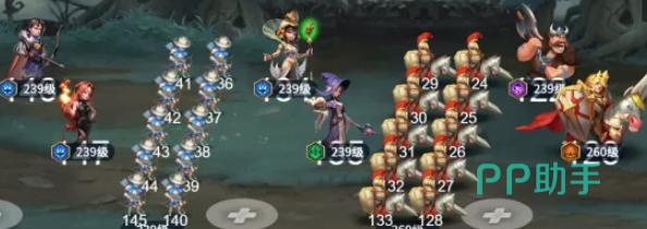 王国传承游戏界面展示:多英雄协同作战场景
